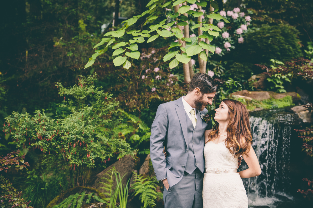 Copyright, Nicole diGiorgio - Sweetness and Light Wedding Photography